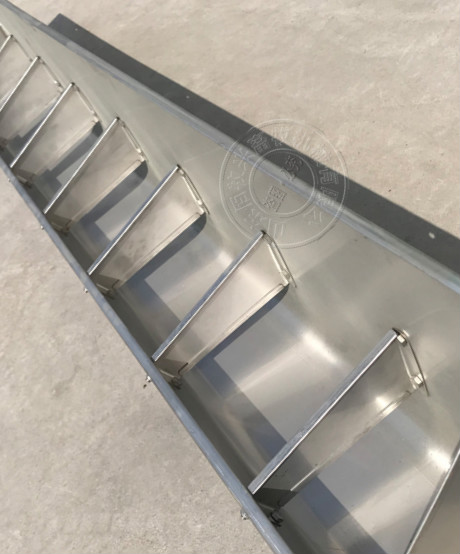 不銹鋼保育料槽 不銹鋼保育料槽