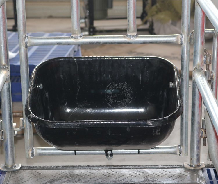 母豬料槽 母豬料槽