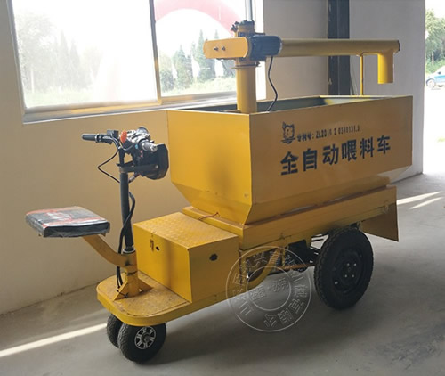 豬場自動上料車 豬場自動上料車