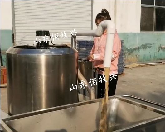 豬場(chǎng)粥料車